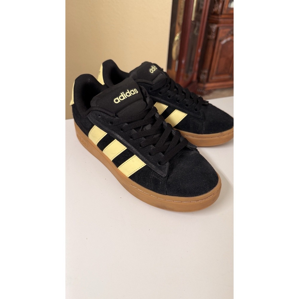 adidas Grand Court Alpha 00s Women's 8.5 Black Suede Gum Low Top Sneakers